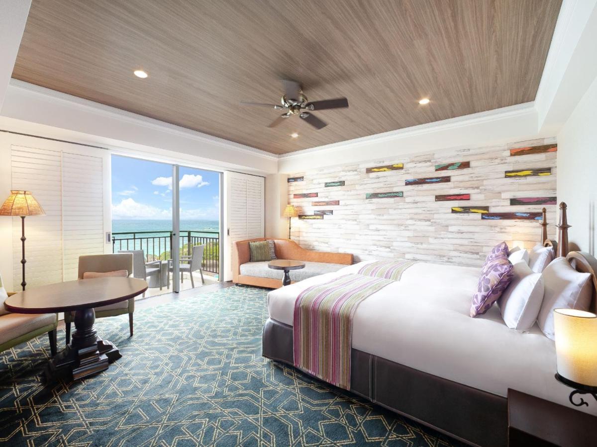 Hotel Nikko Alivila Йомітан Екстер'єр фото Deluxe Ocean View