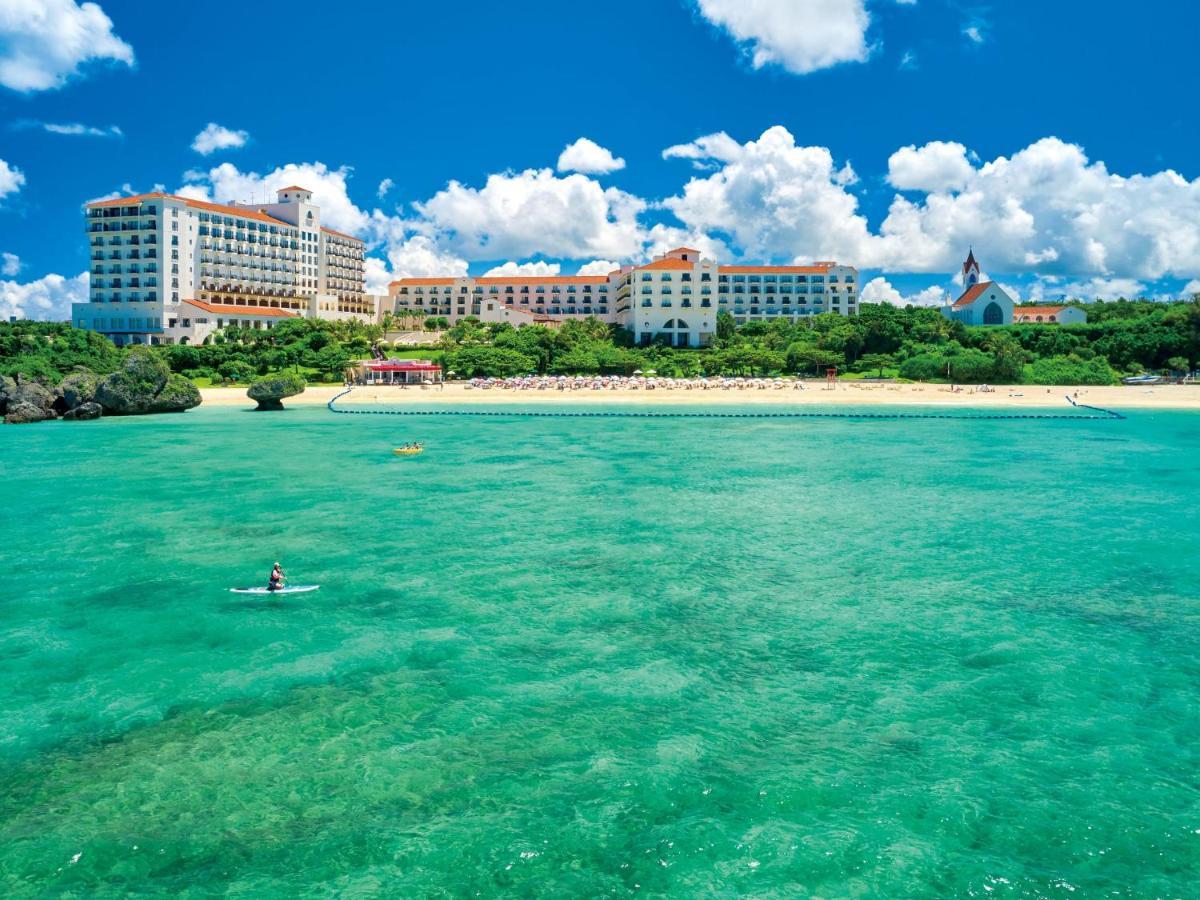 Hotel Nikko Alivila Йомітан Екстер'єр фото Hilton Okinawa
