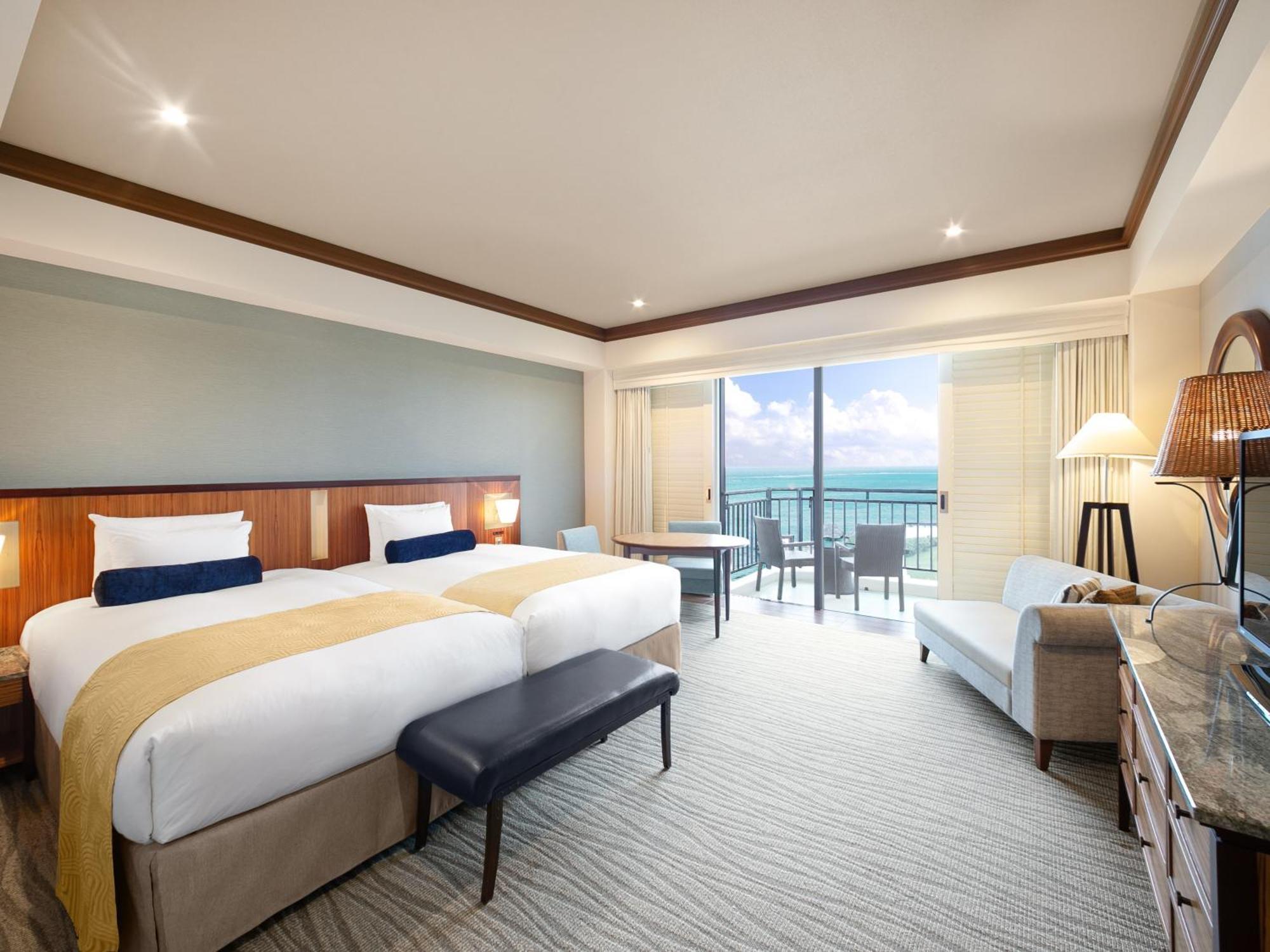 Hotel Nikko Alivila Йомітан Екстер'єр фото Deluxe Ocean View